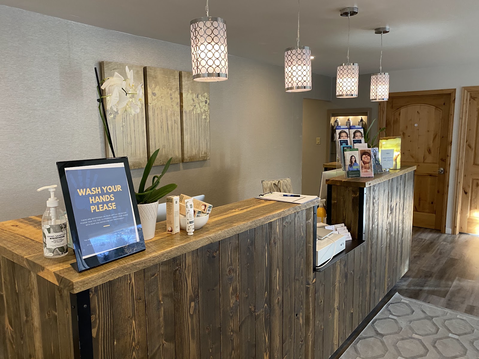 Aspen Vida Medi Spa nail photo 6